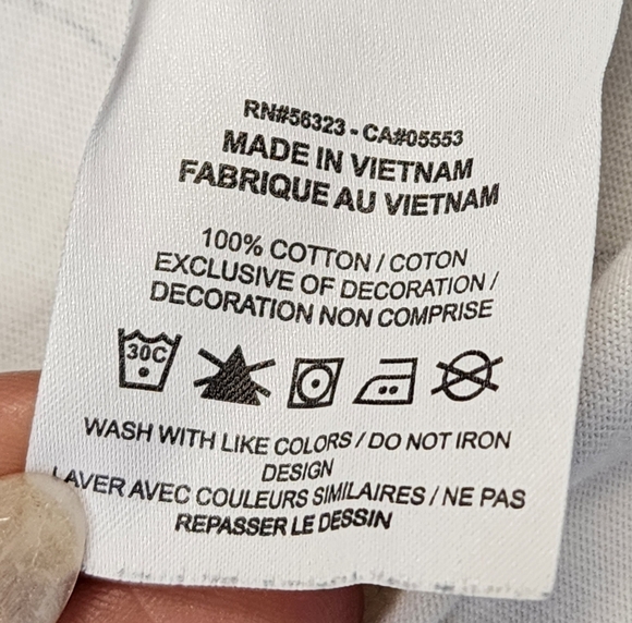 Nike Men's White & Black Character Graphic Tee Shirt Baggy 100% Cotton, sz MD - Picture 10 of 12